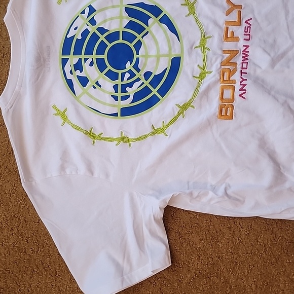 Born Fly Men's T-shirt Size Large NWT - Picture 10 of 12